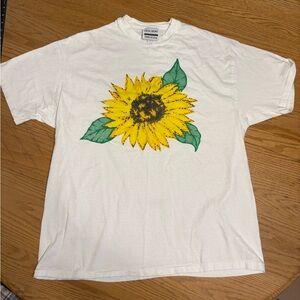 Vintage 80s White T-Shirt with Sunflower Design Single Stitch Cottagecore Nature